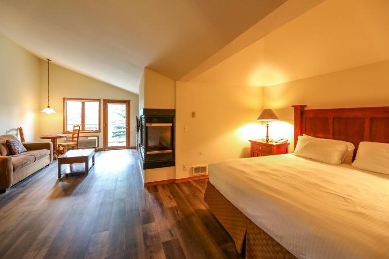 إستوديو ديلوكس, Meadow Lake Resort & Condos