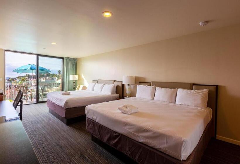 غرفة ديلوكس مطلّة علي البحر مزوَّدة بشُرفة, Moonlight Beach Motel