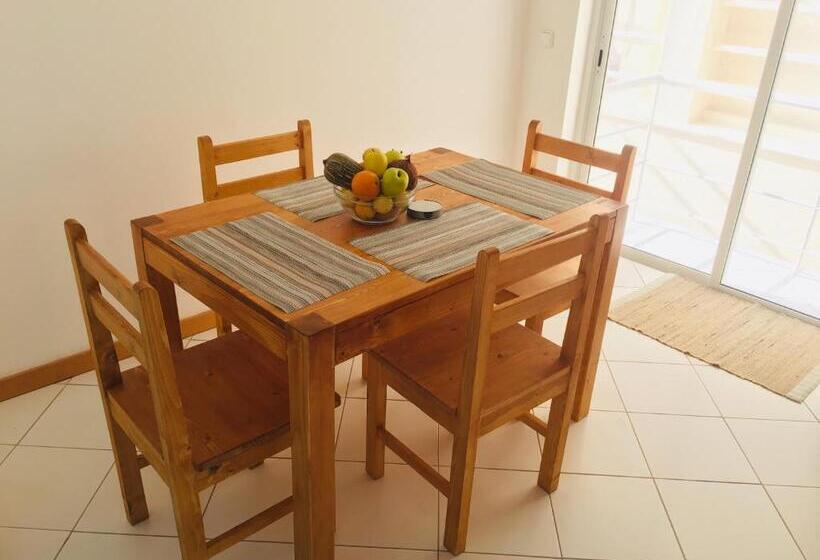 آپارتمان 1 خوابه با تراس, Terra Kriola