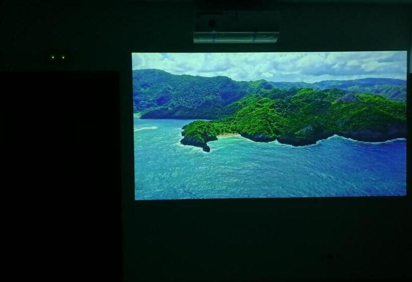 آپارتمان 1 خوابه با تراس, Terra Kriola