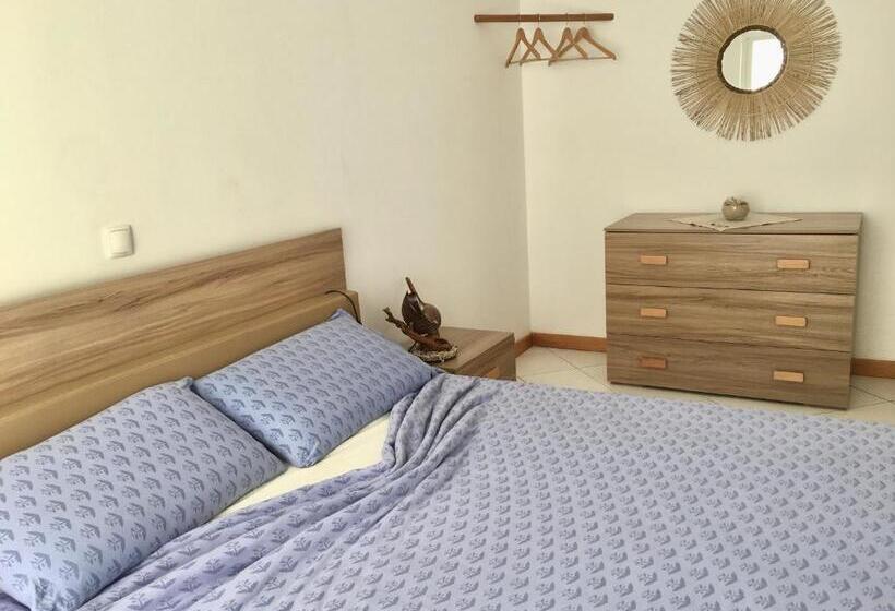 آپارتمان 1 خوابه با بالکن, Terra Kriola