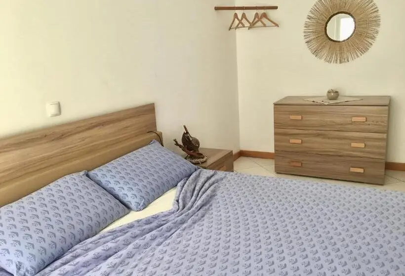 آپارتمان 1 خوابه با بالکن, Terra Kriola