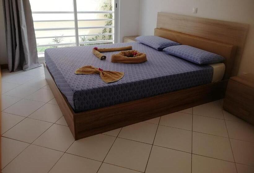 آپارتمان 1 خوابه, Terra Kriola