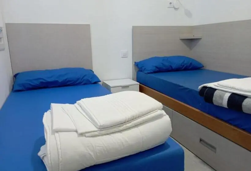 エコノミールーム, Hostel Albergue O Mesón