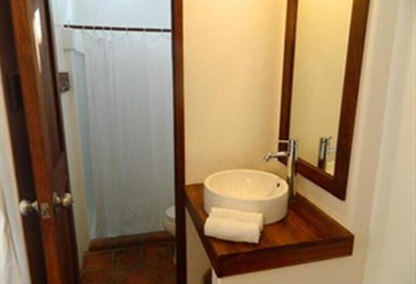 غرفة عائلية, Boracay Coco Huts