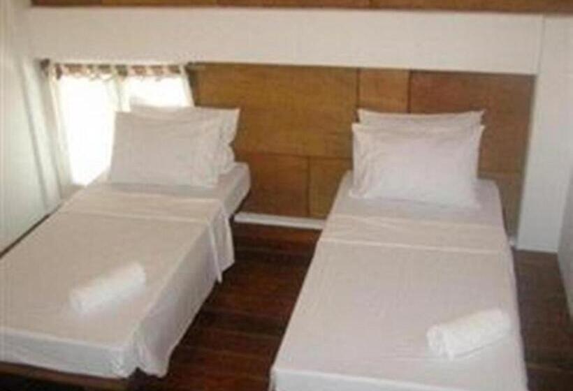 غرفة عائلية, Boracay Coco Huts