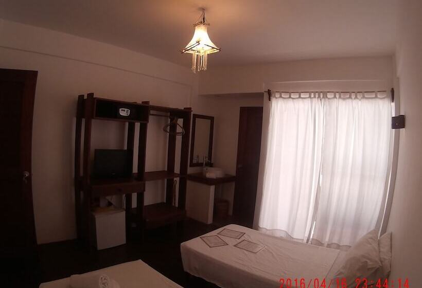 Camera Standard, Boracay Coco Huts