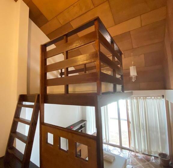 Camera Familiare, Boracay Coco Huts