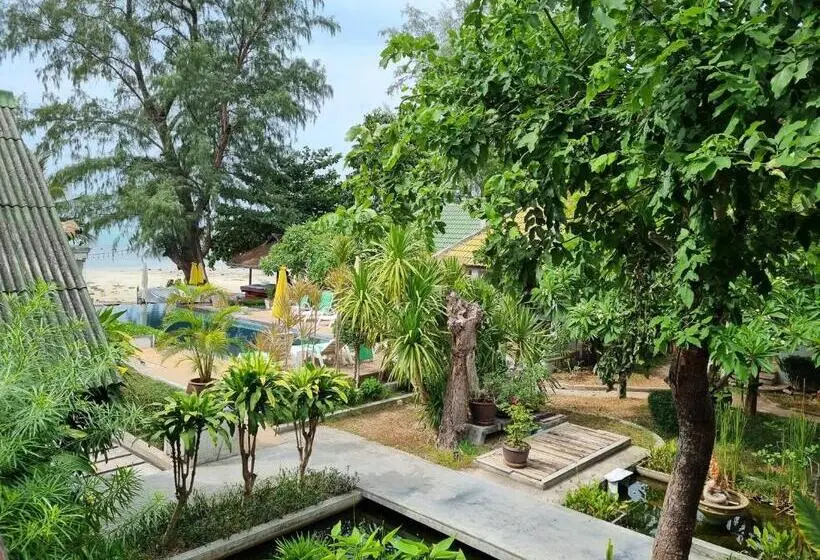 バルコニー付きデラックスルーム, Samui Honey Backpacker Bungalow