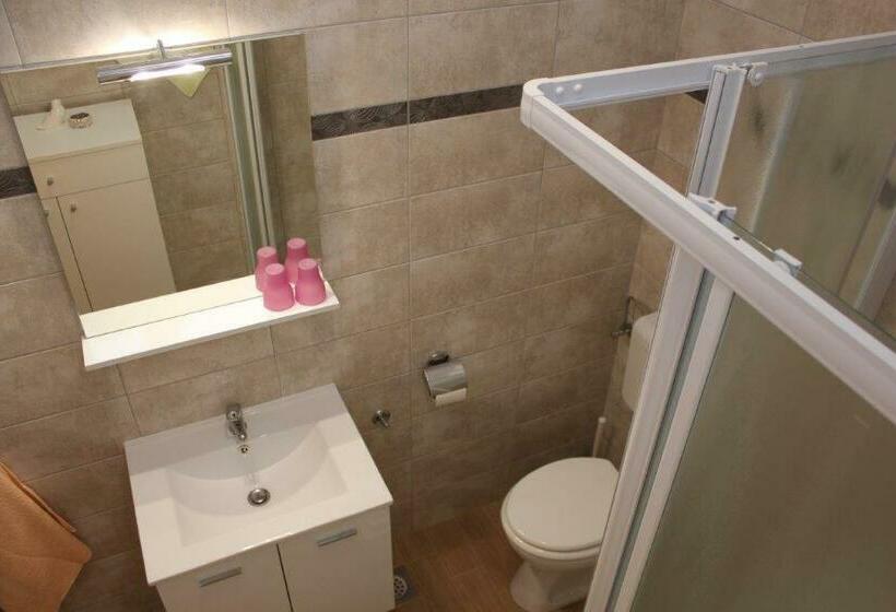 Номер Стандарт с Террасой, Rooms Teklić