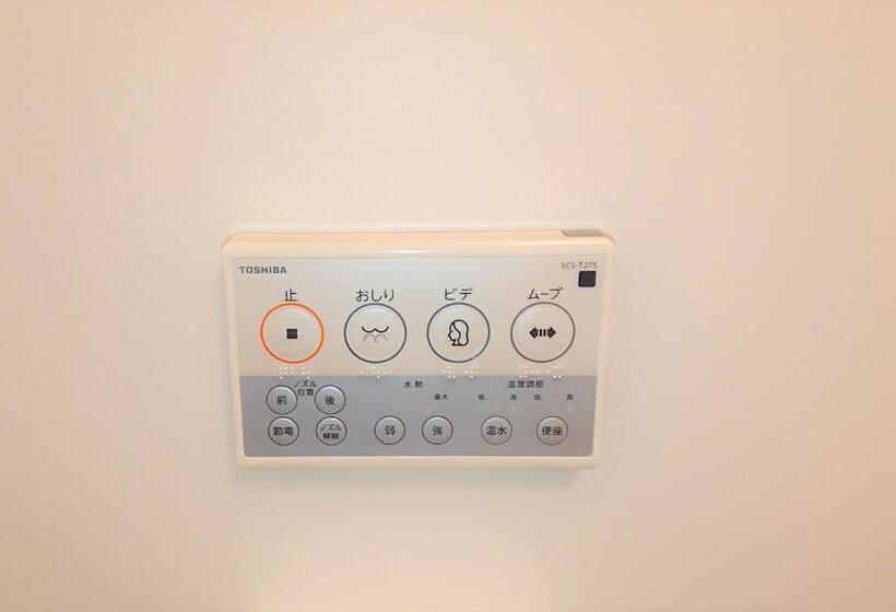 غرفة قياسية فردية, Chuo Bridge