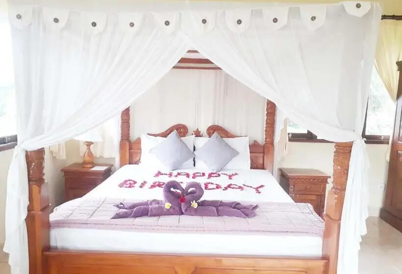 スーペリアー１ベッドルームビラ, Ubud Batik Villa