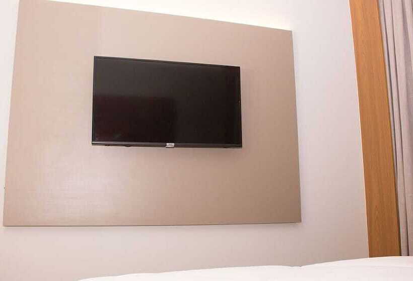 غرفة ديلوكس, Dela Inn Andradas