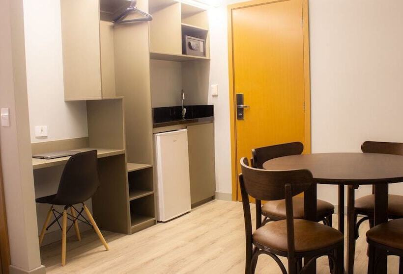 غرفة ديلوكس, Dela Inn Andradas