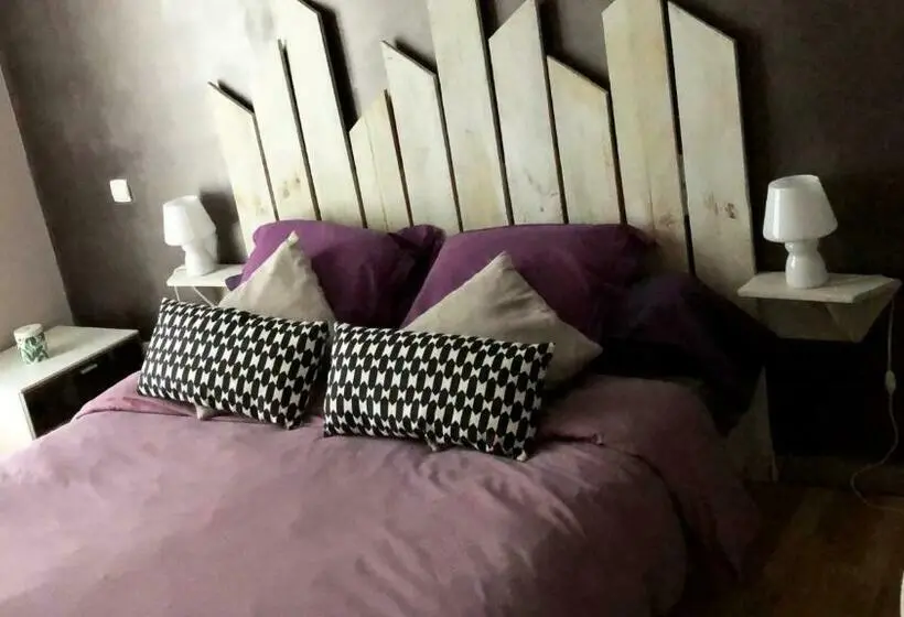 デラックスルーム, Chambre Et Table D Hotes Chez Dom