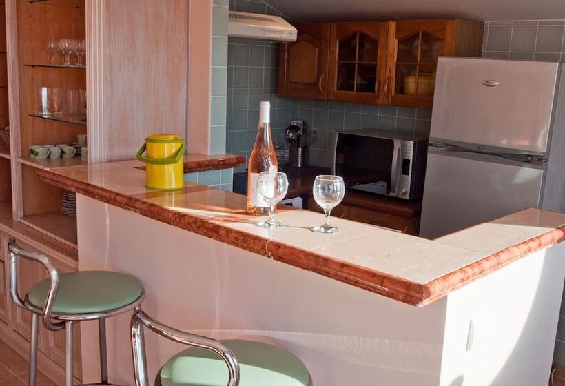 海の見える３ベッドルームアパートメント, Residence Villa Nova