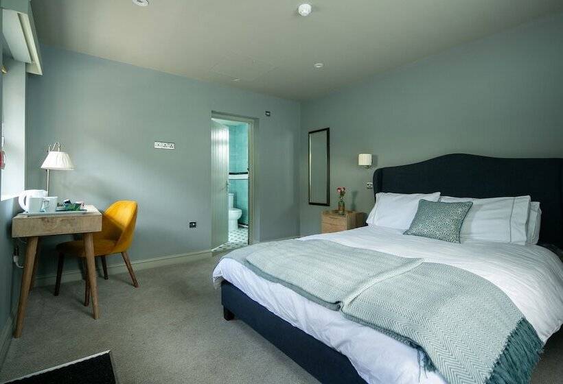 غرفة قياسية, The Cowdray Arms