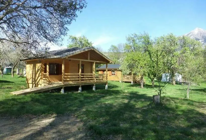 Mökki 1 Makuuhuone, Camping, Hôtel De Plein Air Les Cariamas