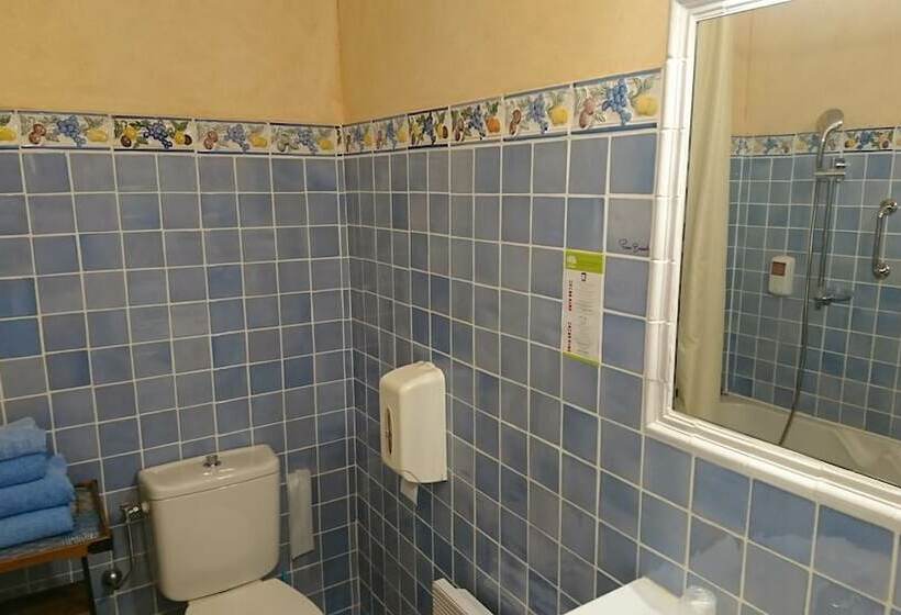 חדר קומפורט, Les Cavalets