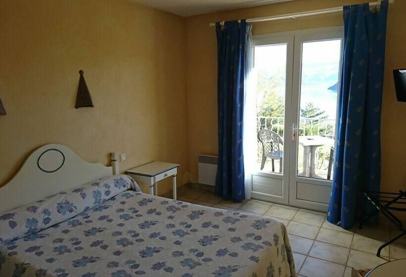 חדר סטנדרט עם טרסה, Les Cavalets