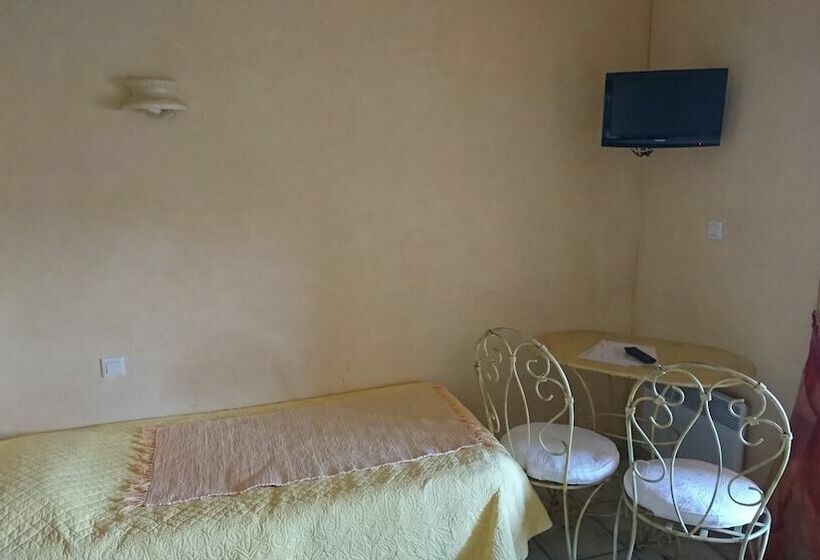 חדר סטנדרט עם מרפסת, Les Cavalets