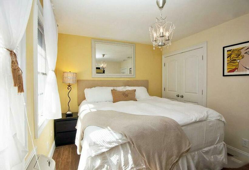 סוויטה משפחתית, The Palms Hotel Fire Island