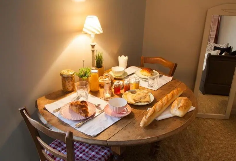 スタンダード4人部屋, Il Etait Une Fois Chez Moi La Chambre Augustin
