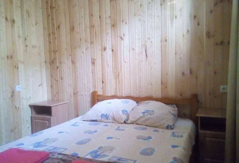 اتاق اکونومی, Guest House Rendez Vous