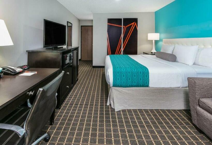 Стандартный Номер Кровать Кинг, Howard Johnson By Wyndham Near Schlitterbahn