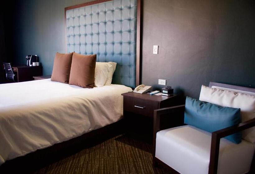 غرفة ديلوكس سرير كينج, Munras Inn