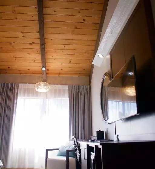 Deluxe-huone, Munras Inn
