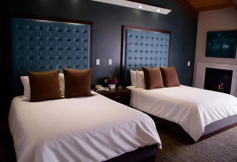 Deluxe-huone, Munras Inn