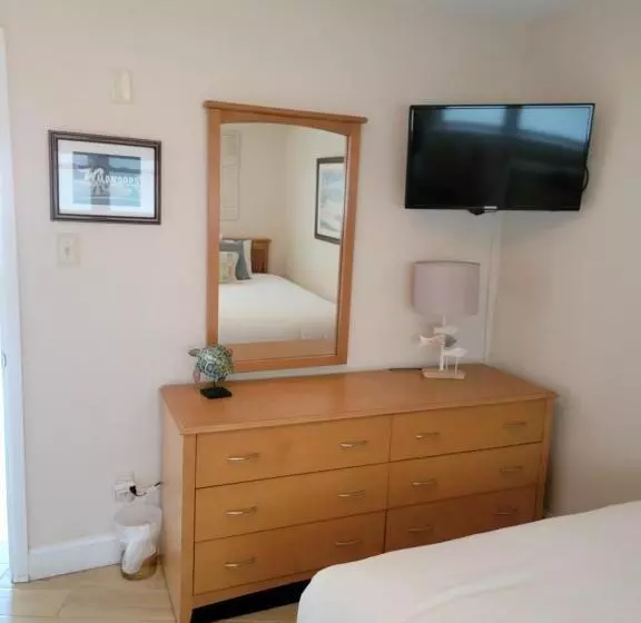 海の見える２ベッドルームアパートメント, Nassau Inn