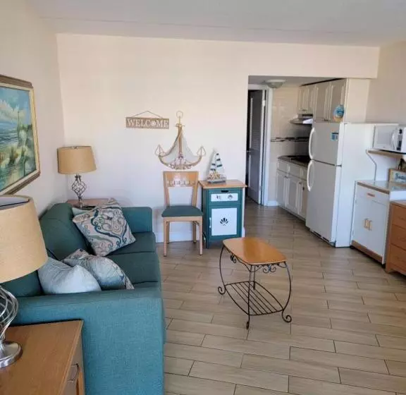 海の見える２ベッドルームアパートメント, Nassau Inn
