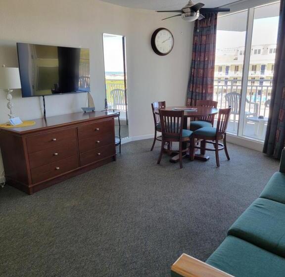 آپارتمان 2 خوابه با چشمانداز دریا, Nassau Inn