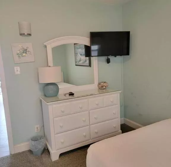 オーシャンビューデラックススイート, Nassau Inn