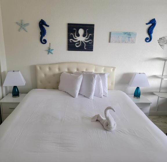 اتاق استاندارد با تخت بزرگ, Nassau Inn