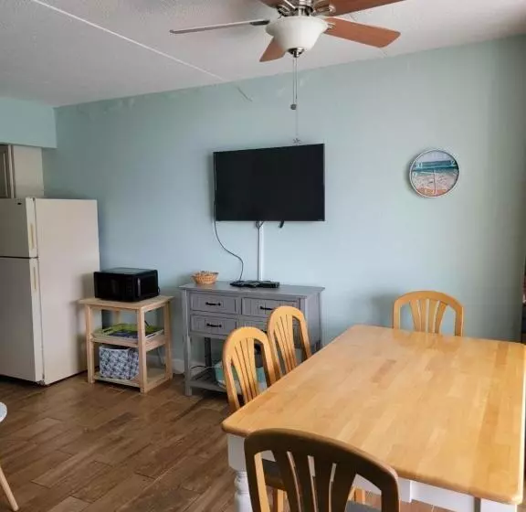 プールビューの２ベッドルームアパート, Nassau Inn