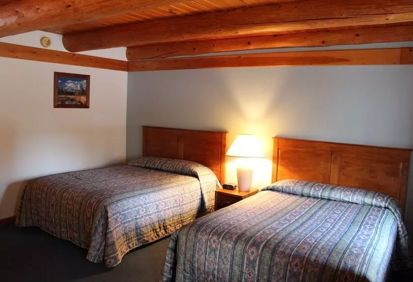 クイーンベッドのデラックスルーム, Nootka Lodge
