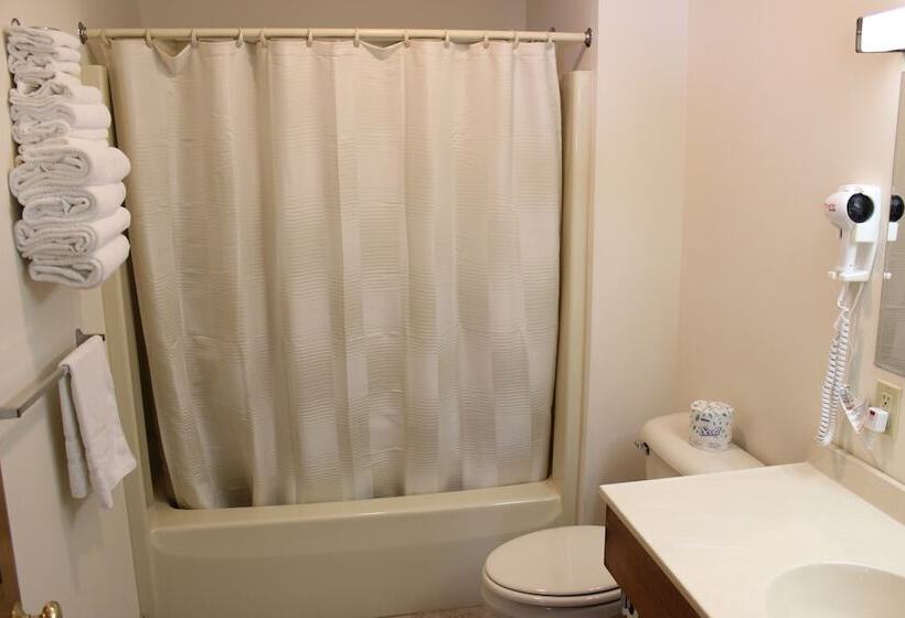 غرفة سوبيريور سرير كينج, Nootka Lodge