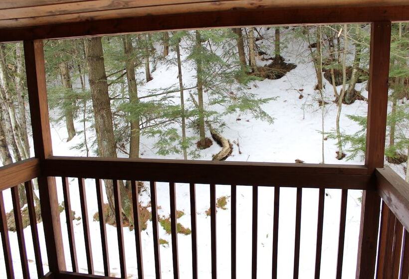 غرفة سوبيريور سرير كينج, Nootka Lodge