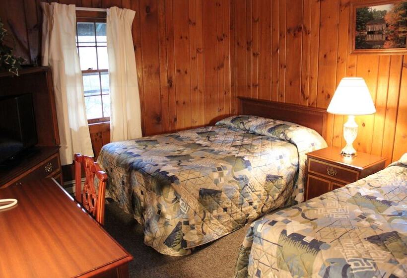 Семейный Номер, Nootka Lodge