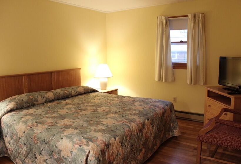 Семейный Номер, Nootka Lodge
