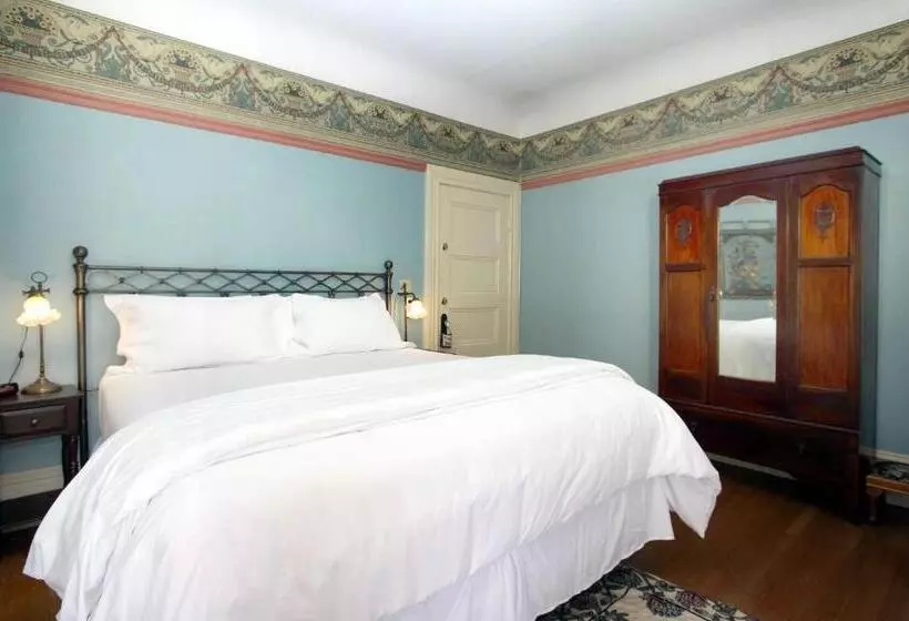 اتاق سوپریور با تخت بزرگ, The Napa Inn