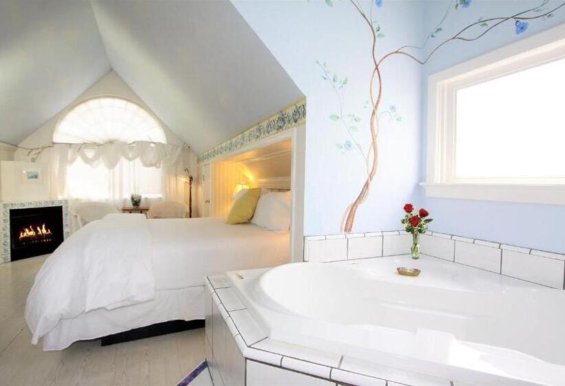 스위트 킹사이즈 침대, The Napa Inn