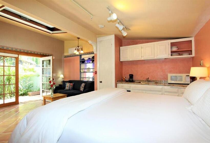 Студио Стандарт Вид на Сад, The Napa Inn