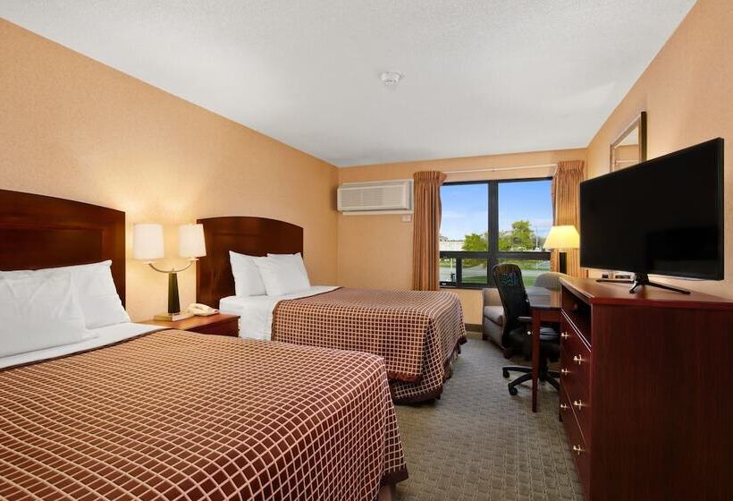 غرفه قياسيه سريرين مزدوجين, Days Inn By Wyndham Utica