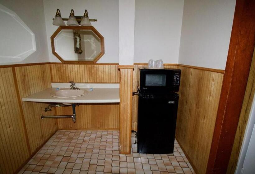 Номер Стандарт, Oakdell Motel Waterford Ct