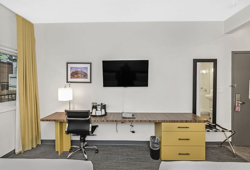 디럭스 룸, Ohio House Motel