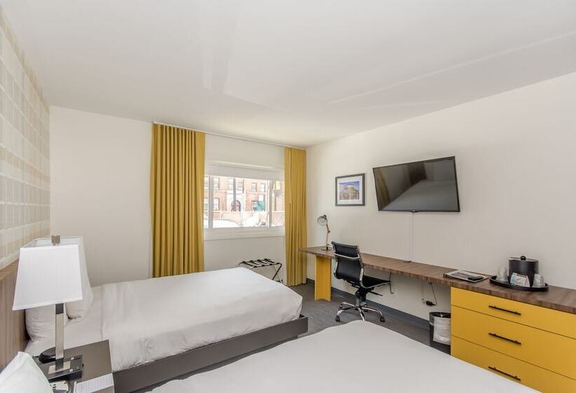 디럭스 룸, Ohio House Motel